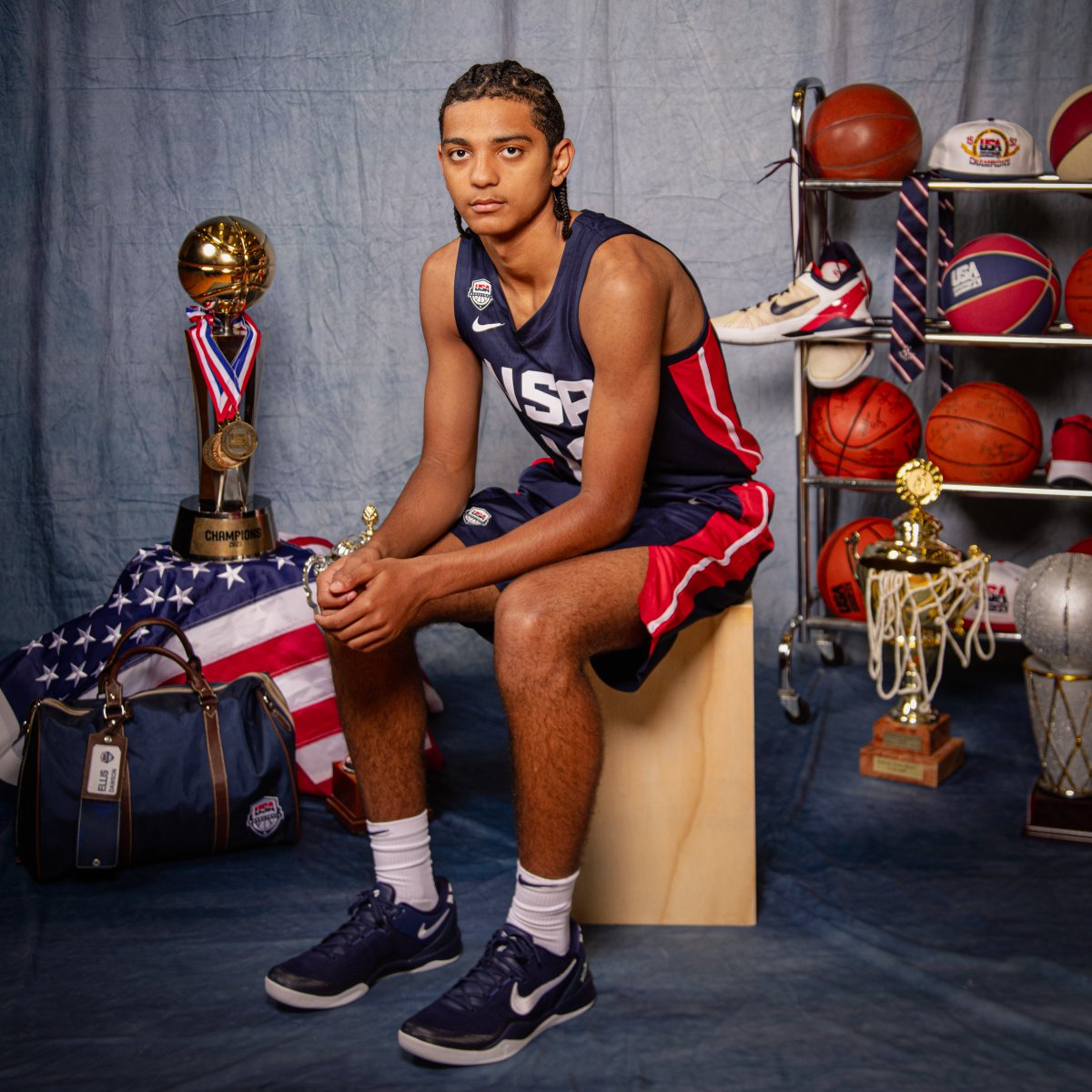 USABJNT (@usabjnt) on Twitter photo 🇺🇸 <a href="/beckhamblack0/">Beckham Black</a> is adding to his game this summer.
“Being here is teaching me a lot of leadership, even more than I already knew."
By the end of the week, the plan is to add a gold medal to his name, too.
» usab.com/news/2025/06/b… 🇺🇸 <a href="/beckhamblack0/">Beckham Black</a> is adding to his game this summer.
“Being here is teaching me a lot of leadership, even more than I already knew."
By the end of the week, the plan is to add a gold medal to his name, too.
» usab.com/news/2025/06/b…