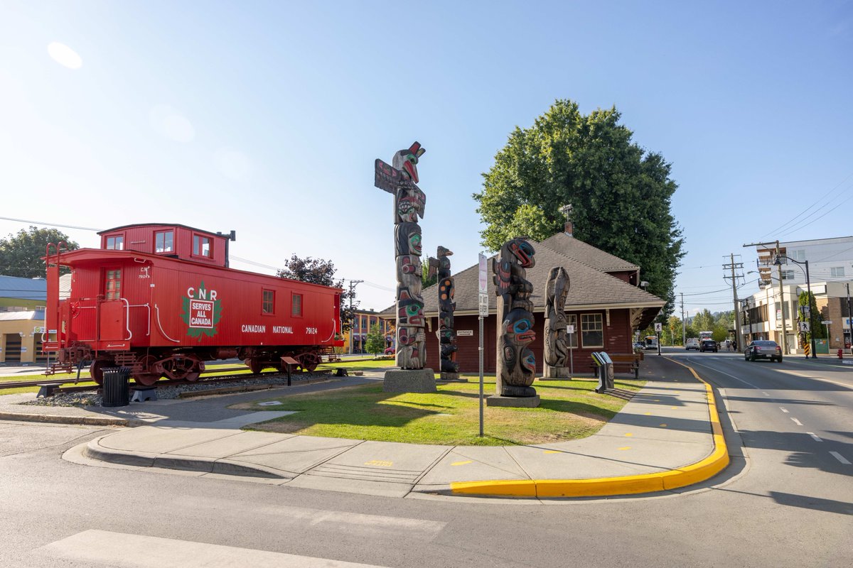 📢 Hiring a Secretary III!
Support agendas, minutes, document tracking &amp; more in our Legislative Services Division.
✔️ Office admin certificate
✔️ 4+ yrs admin experience
✔️ 2+ yrs as recording secretary
✔️ Local gov’t experience a plus
Apply now: careers-cvrd.icims.com/jobs/2143/secr…