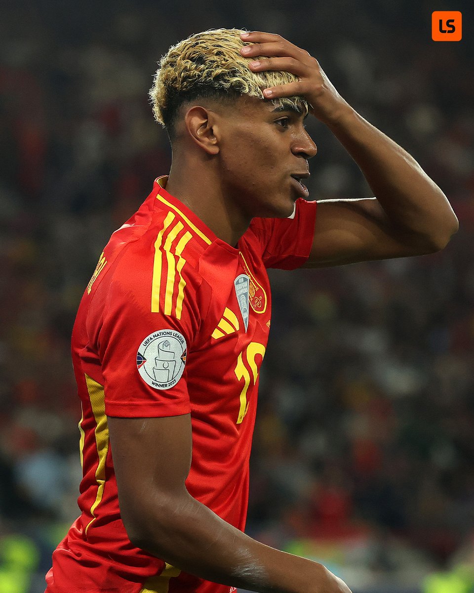 livescore's tweet photo. 🇪🇸 22' Williams
🇪🇸 25' Merino
🇪🇸 55' Yamal
🇪🇸 56' Pedri
🇫🇷 59' Mbappe
🇪🇸 67' Yamal
🇫🇷 79' Cherki
🇫🇷 84' Vivian (og) 

This game 🥵 https://t.co/W7BehH44e0
