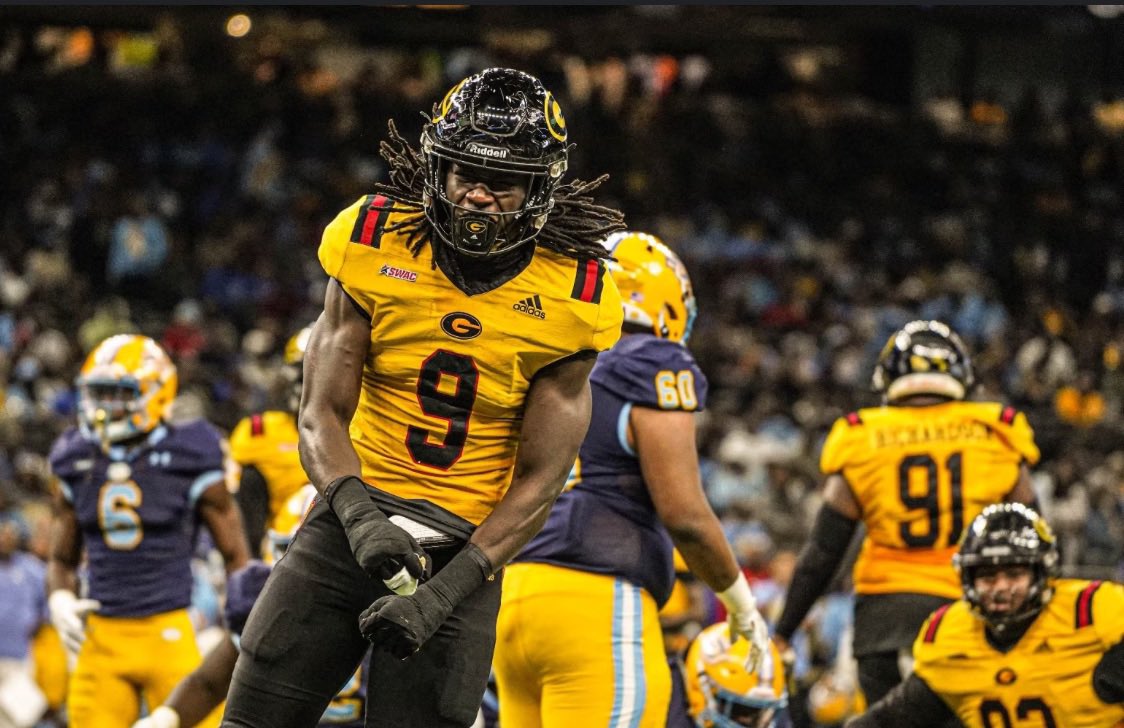 Carter “President” Davis (@presidentcrt3r) on Twitter photo Blessed and grateful to receive an offer from <a href="/GSUFootball01/">Grambling State Football 🐯</a> . #Favor <a href="/coach_hadac/">Coach Isaac</a> <a href="/5StarFBRecruits/">5 Star Football Recruiting</a> <a href="/GSHSDolphins/">Gulf Shores High School Football</a> <a href="/ScoutFball/">Larry Rudolph</a> <a href="/GCoastAthletics/">Gulf Coast Athletics</a> <a href="/HallTechSports1/">Hall-Tech Sports</a> Blessed and grateful to receive an offer from <a href="/GSUFootball01/">Grambling State Football 🐯</a> . #Favor <a href="/coach_hadac/">Coach Isaac</a> <a href="/5StarFBRecruits/">5 Star Football Recruiting</a> <a href="/GSHSDolphins/">Gulf Shores High School Football</a> <a href="/ScoutFball/">Larry Rudolph</a> <a href="/GCoastAthletics/">Gulf Coast Athletics</a> <a href="/HallTechSports1/">Hall-Tech Sports</a>