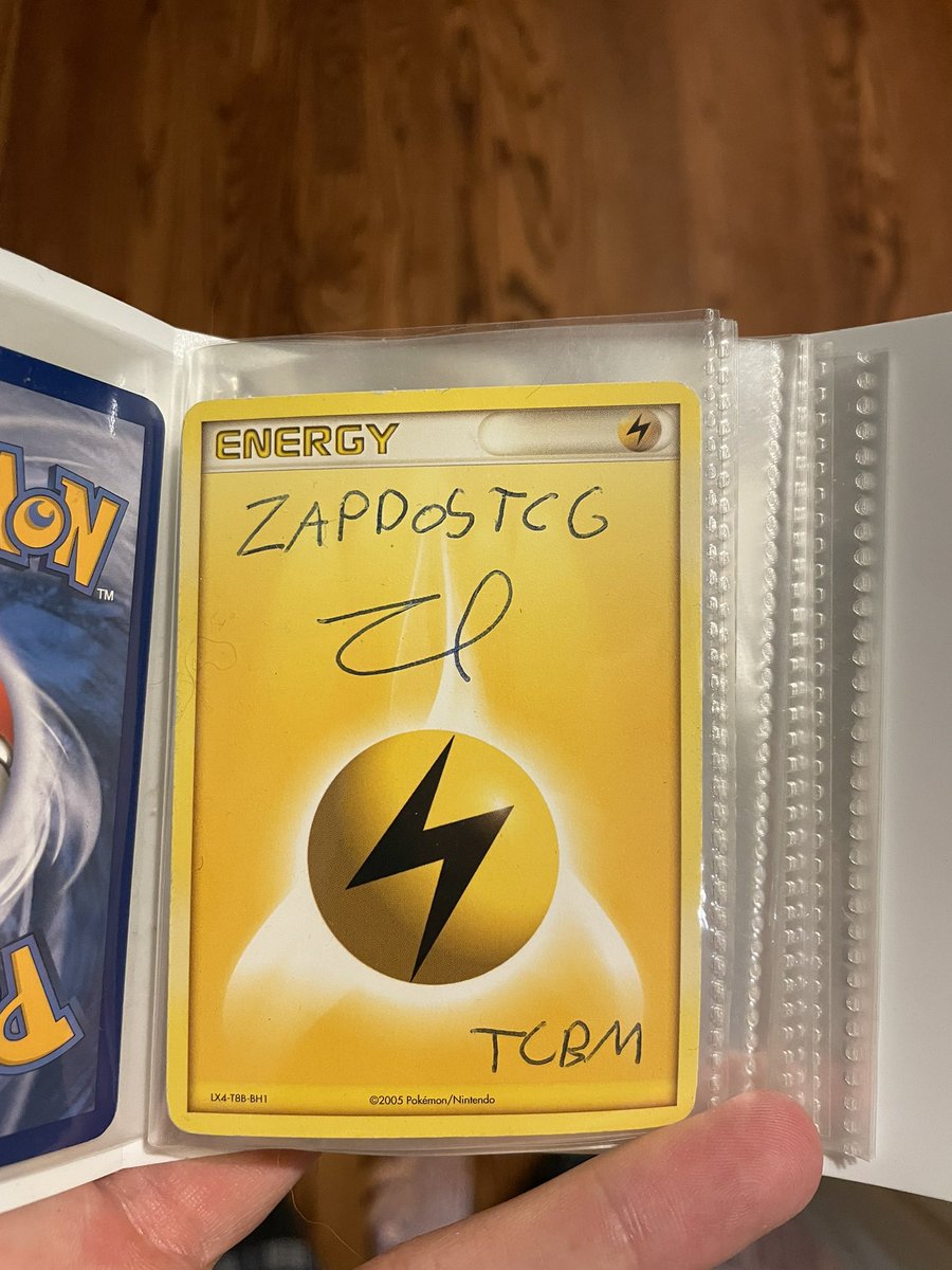 BknockCards's tweet photo. @zapdostcg Look what I found while cleaning out my closet from ~2013 https://t.co/0PPVUc1Y53