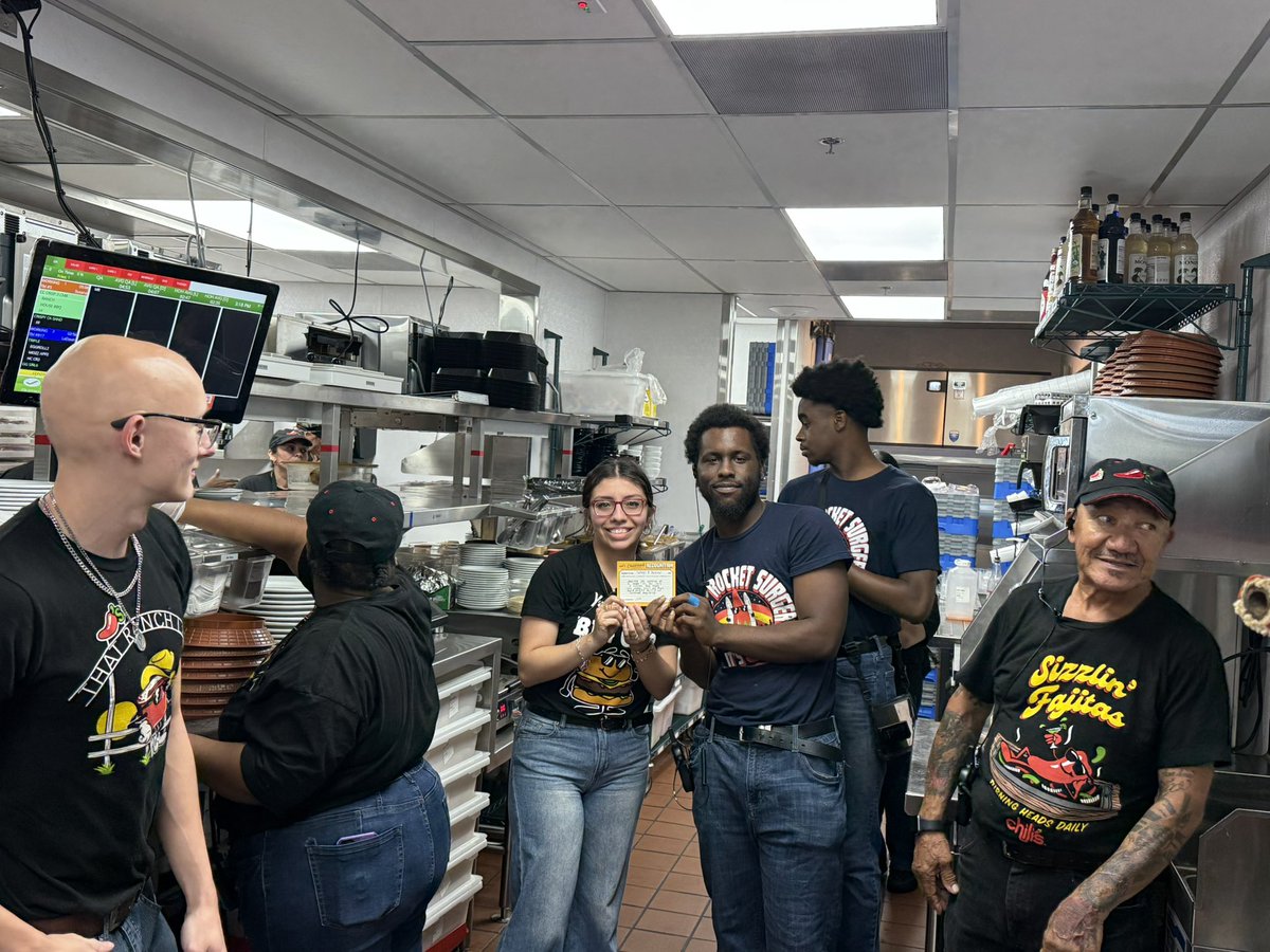 ChiliHead recognition to the amazing Busser Ismael &amp; Food Runners Sahayli and Marion! From keeping things spotless to making sure all food and drinks hits the table hot and fast y’all are  the behind-the-scenes heroes that keeps the magic flowing here at North Arlington 🌶️🎉