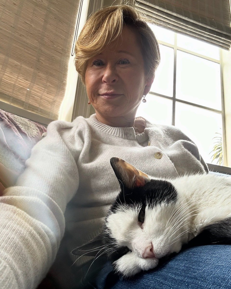 YeardleySmith's tweet image. I think Iβm getting the hang of this photo dump thang! ππββ¬πͺπΉπ¨