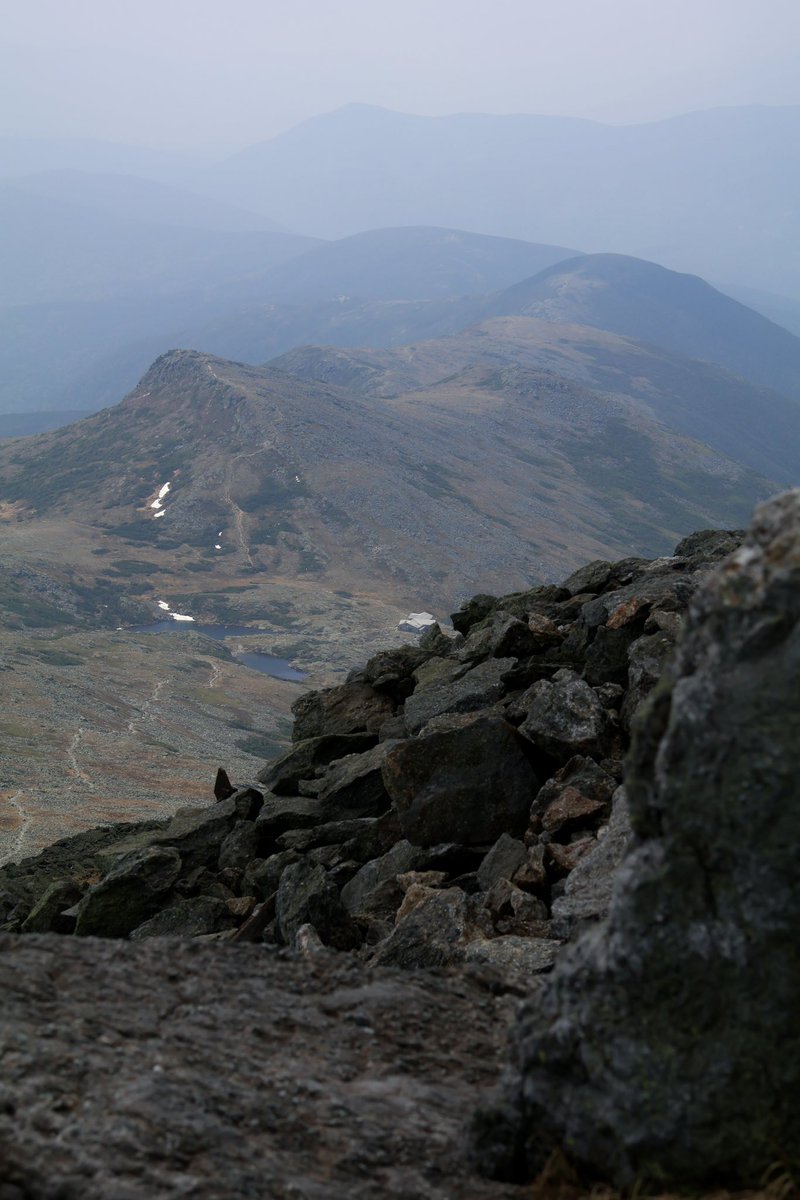 J_Sprankle's tweet image. Despite haze from wildfire smoke, the views in the White Mountains didn’t disappoint! There’s still some patchy snow here and there, especially in Tuckerman Ravine ⛰️