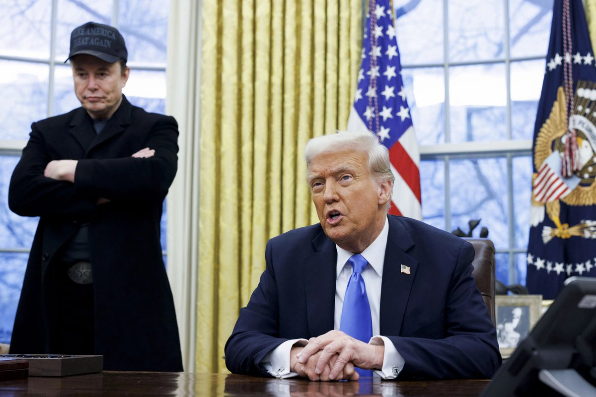 Лев Шлосберг tweet media