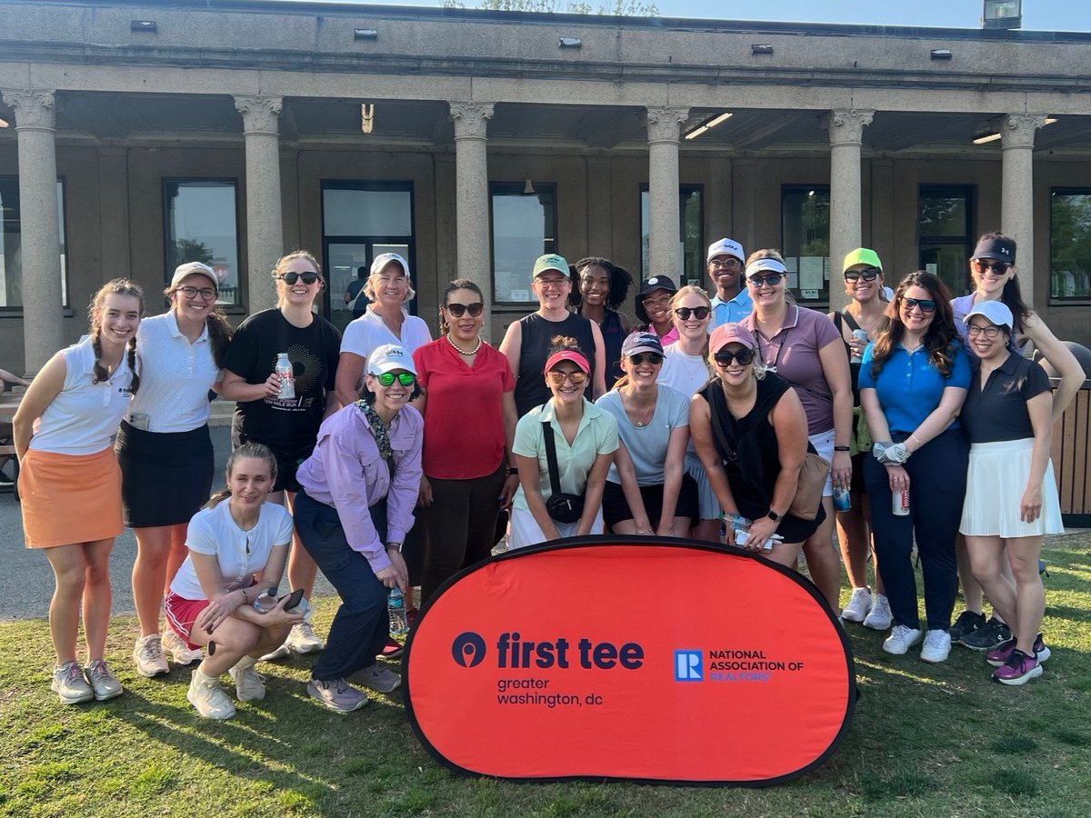 To celebrate Women's Golf Month, First Tee-GWDC hosted a Women's Golf Clinic series at East Potomac GL. Sponsored by National Association of Realtors the clinics helped women from The Hill get introduced to the game, practice golf skills, network and have fun. #WomensGolfMonth