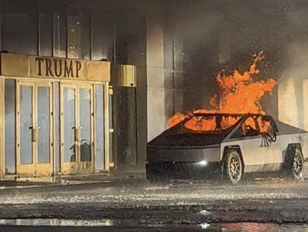 funnysupply's tweet photo. just as the prophecy foretold https://t.co/QQNxXadZB1