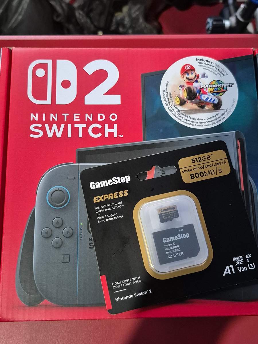 EmpressMeowMeow's tweet photo. went early in the morning to try to get one since I couldn't pre order. Mission was a success!😀😀😀 https://t.co/1KMeG272Rr