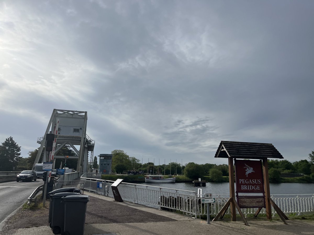 Al Murray 🇺🇦 tweet media