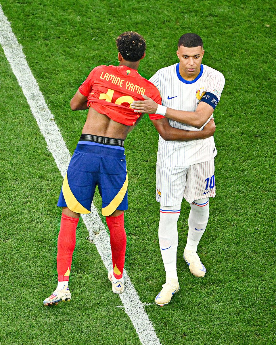 Lamine Yamal has faced Kylian Mbappé at club and international level six times over the last year:

✅ 6 wins 
⚽ 6 goals 
🅰️ 2 assists 
🏆 2 trophies won: Supercopa and Copa del Rey