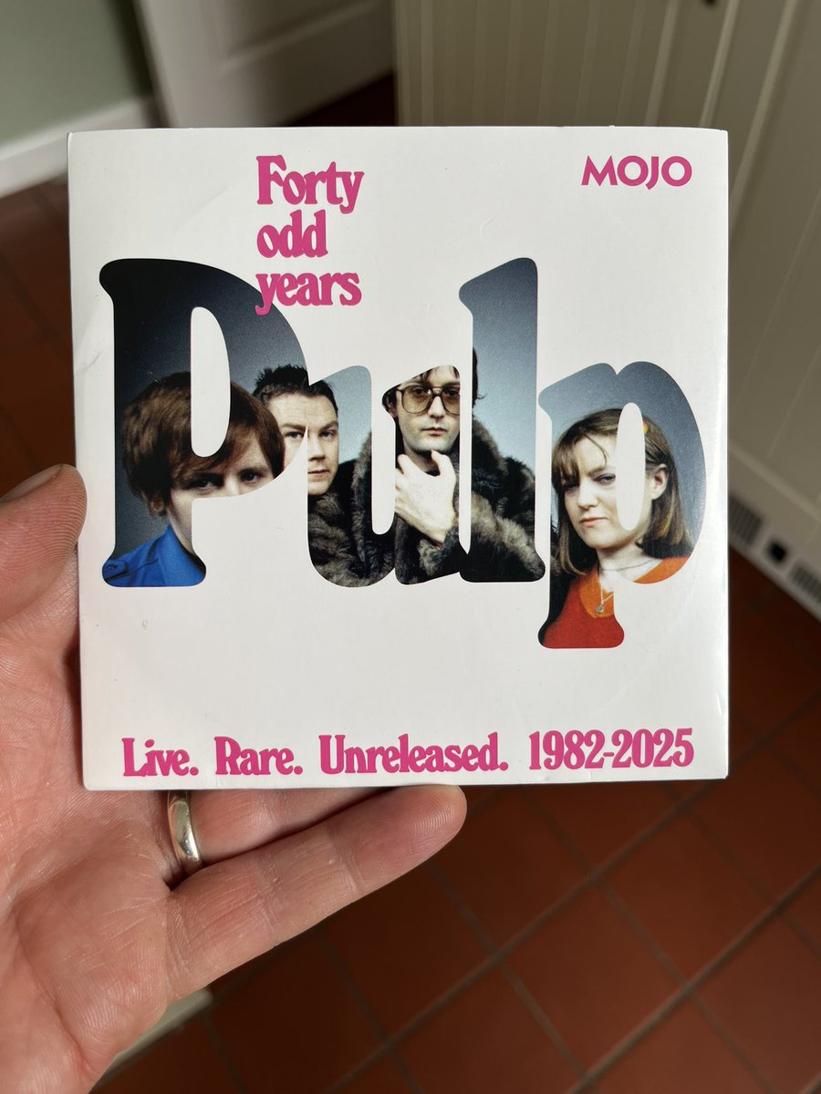 Britpopmemories's tweet photo. I’ve got a spare copy of the Mojo magazine Pulp CD.

Does anyone want it? I’m happy to post it out to someone.

First come first served… https://t.co/HJGEO5Vq35
