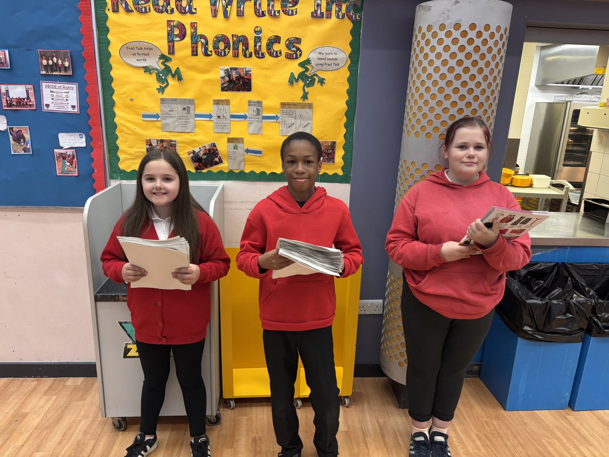 We were delighted to welcome our new P1 families for Induction day 2. Special thanks to our new buddies and a range of our partners including:  <a href="/NHSChildsmile/">Childsmile</a> <a href="/FuelZoneGlasgow/">Fuel Zone</a> and TASC for their contributions. #welcome #schoolcommunity