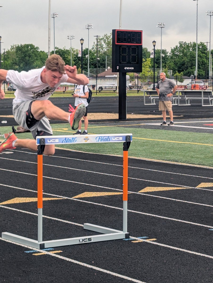 Jordan getting a little practice in before tomorrow's State finals!