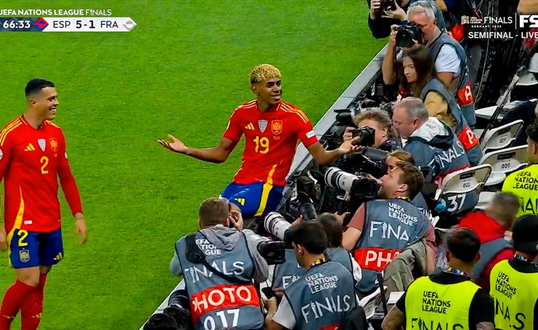 Psg fans were busy comparing you to #Doue but you showed him , who the Boss was
