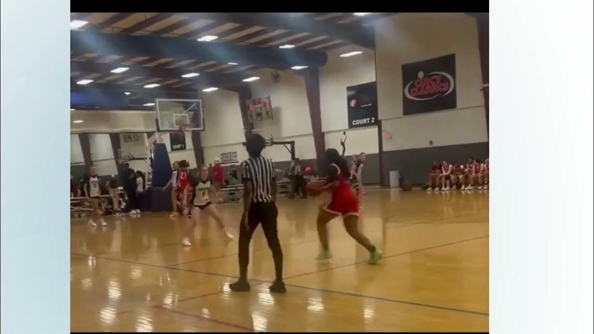 GHSBB (@girlshsbb) on Twitter photo 🌪️ JAYCEE JO = STRAIGHT UP PLAYMAKER 🌪️
2028 | Point Guard | High speed. High IQ. HIGH IMPACT. 💼⚡
<a href="/JayceeJo20/">Jaycee Jo Archer</a> controls the tempo & breaks down defenses with ease 🔥
💨 Quick with the ball. Smart with the reads.
📈 One of the most electric young PGs in the game.
🎥 Catch the 🌪️ JAYCEE JO = STRAIGHT UP PLAYMAKER 🌪️
2028 | Point Guard | High speed. High IQ. HIGH IMPACT. 💼⚡
<a href="/JayceeJo20/">Jaycee Jo Archer</a> controls the tempo & breaks down defenses with ease 🔥
💨 Quick with the ball. Smart with the reads.
📈 One of the most electric young PGs in the game.
🎥 Catch the
