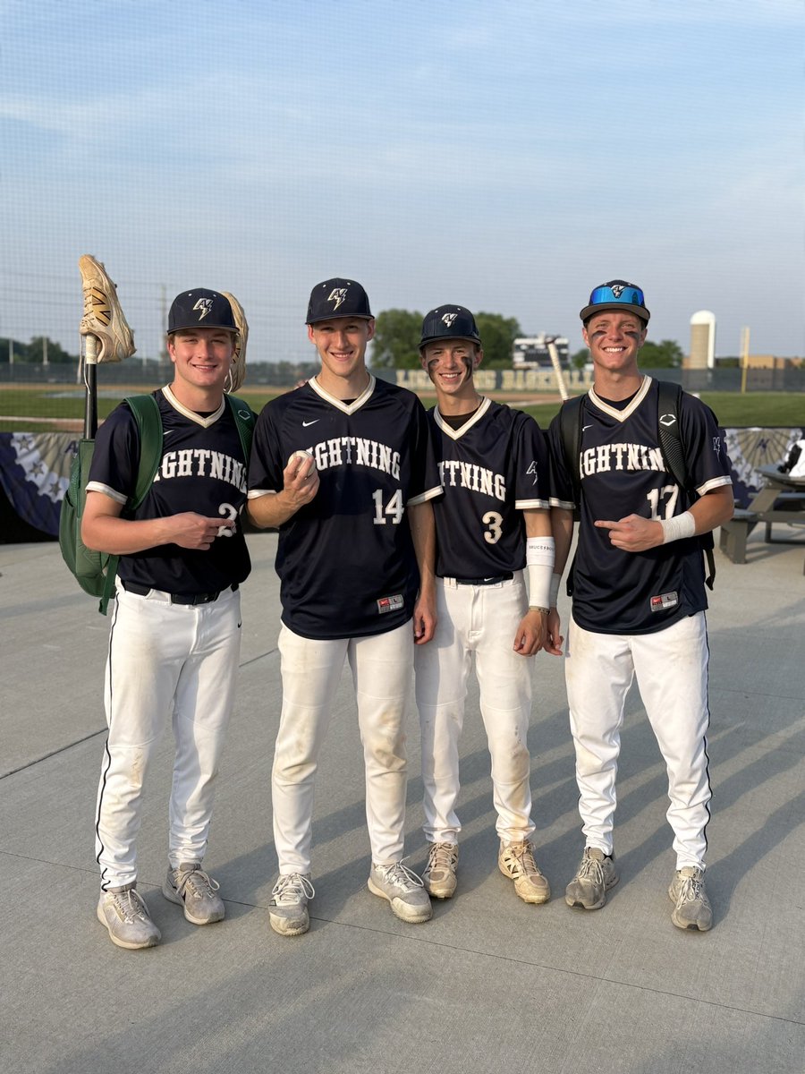 Lightning Baseball tweet media