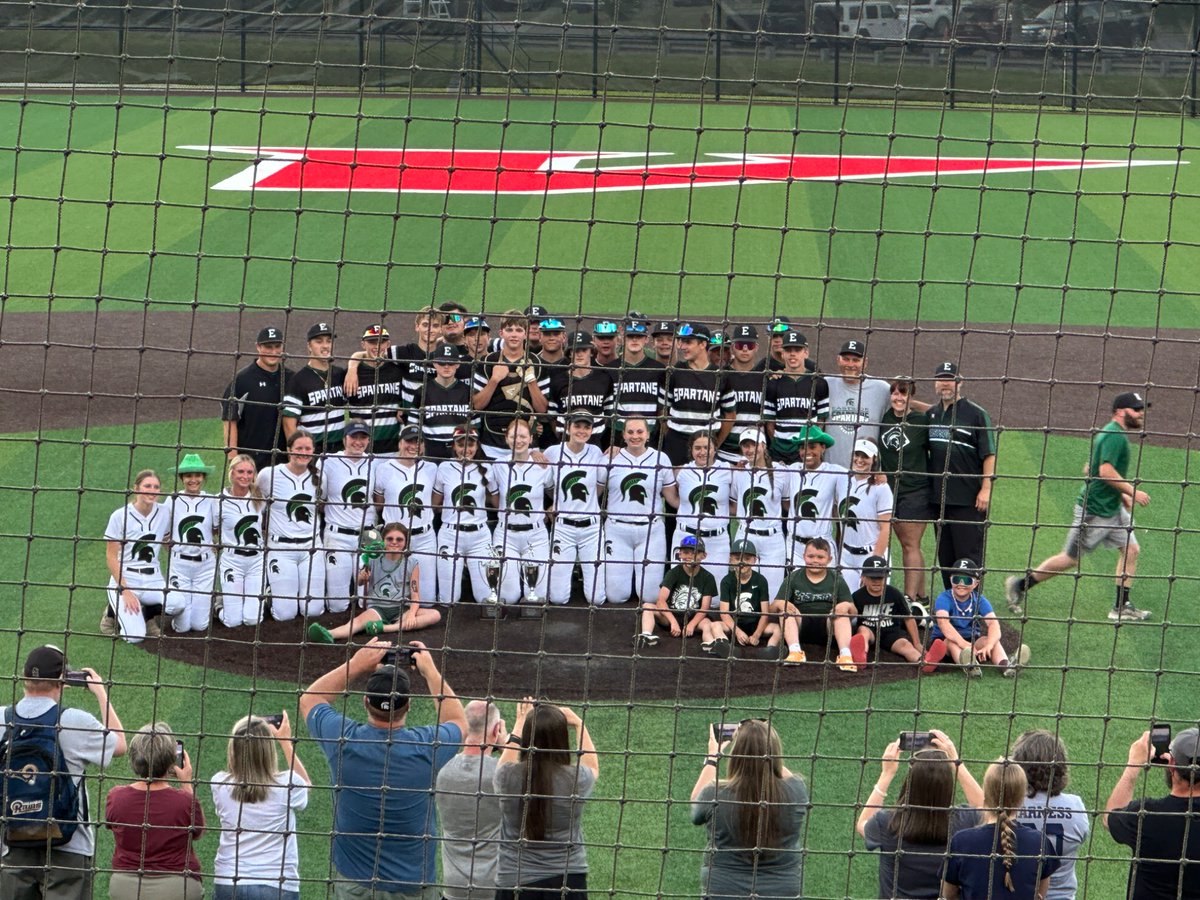 Region D champs x 2!

💚⚾️🥎🔥🎉🏆🏆