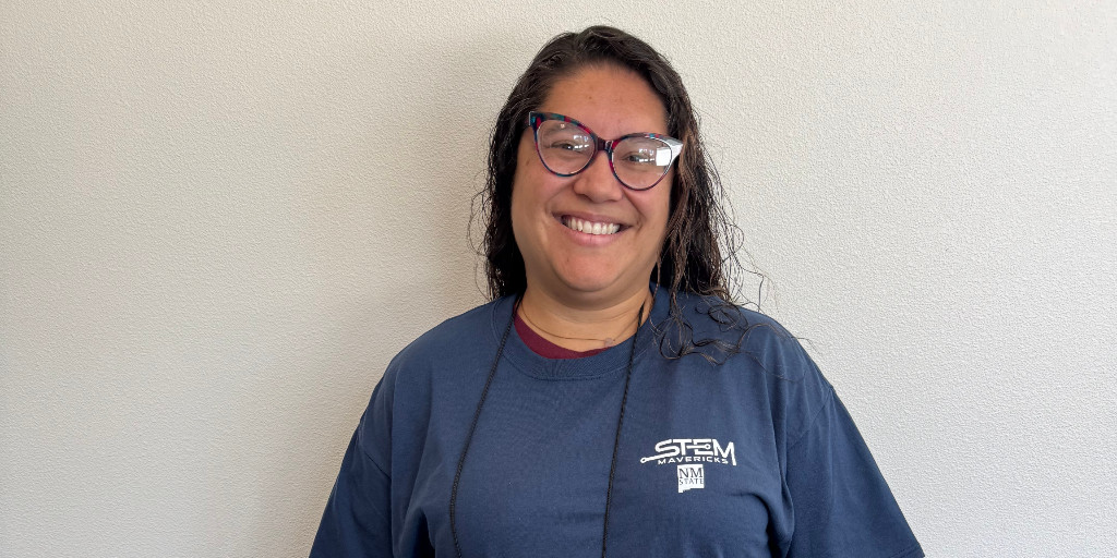 PSLNMState's tweet image. We’re excited to recognize the amazing teachers at this year’s STEM Mavericks Summer Camp. Next up: Ms. Angela Frausto! A chemistry &amp;amp; physics teacher at @LasCrucesDawgs. She loves STEM and enjoys teaching students real-world AI and coding. @LCPSnet @DODCDAO