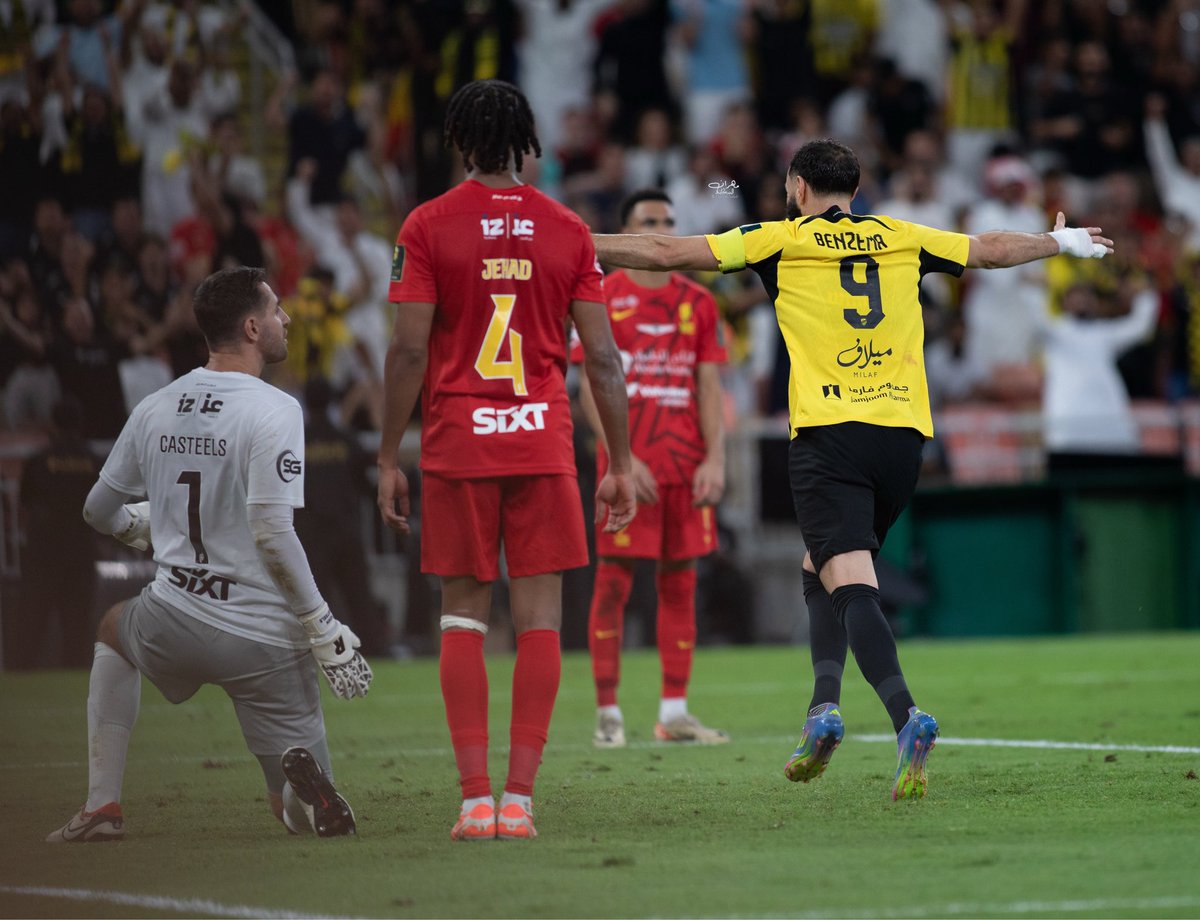 m440h's tweet photo. بعد نهاية اجمل موسم #الاتحاد كلمة تقدمها لكل اتحادي ولا تنسوني انا 😅

#الهلال #النصر #الاهلي #الاتحاد #التعاون #الاتفاق #الفتح #الشباب #الفيحاء #ضمك #الخليج #الرائد #الوحدة #الرياض #الاخدود #القادسية #العروبه #الخلود #نيوم https://t.co/aIJThtmE5U