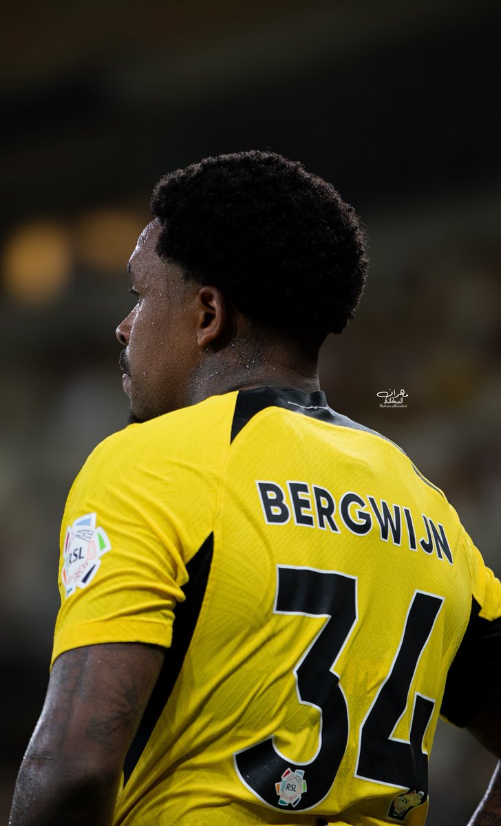 m440h's tweet photo. بعد نهاية اجمل موسم #الاتحاد كلمة تقدمها لكل اتحادي ولا تنسوني انا 😅

#الهلال #النصر #الاهلي #الاتحاد #التعاون #الاتفاق #الفتح #الشباب #الفيحاء #ضمك #الخليج #الرائد #الوحدة #الرياض #الاخدود #القادسية #العروبه #الخلود #نيوم https://t.co/aIJThtmE5U