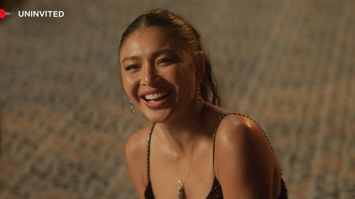 Netflix_PH's tweet photo. nadine lustre is a force on screen and there’s no denying it 🔥

#Uninvited #NadineLustre https://t.co/jrynk8Xmip