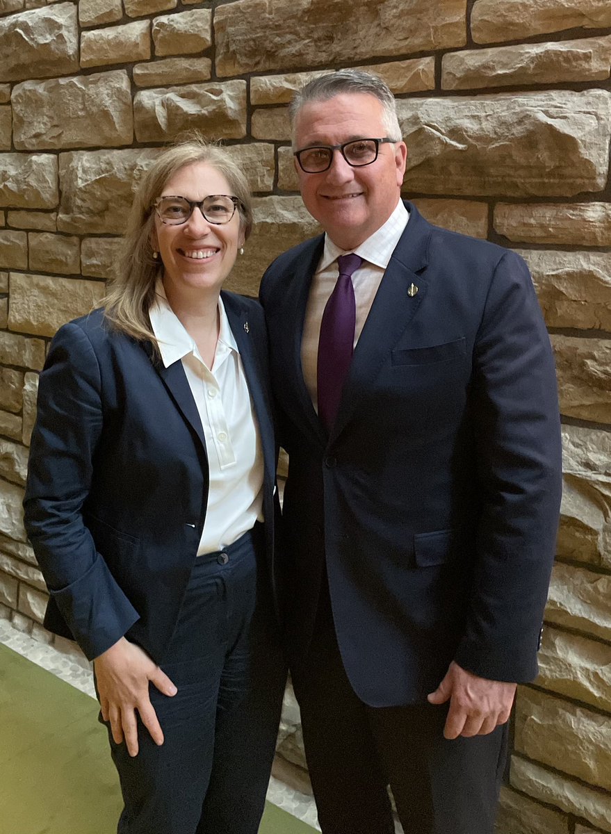Fière d’être nommée secrétaire parlementaire du ministre de l’Agriculture et de l’Agroalimentaire, l’hon. <a href="/CornwallHeath/">Heath MacDonald</a> . Merci au PM <a href="/MarkJCarney/">Mark Carney</a> . Je serai une voix forte pour les agriculteurs de Pontiac–Kitigan Zibi, du Québec et de partout au pays. 🌾