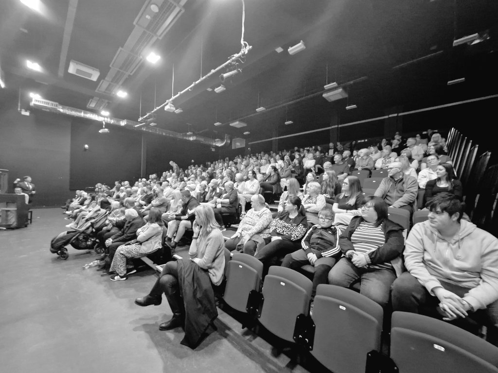 A huge thanks to our audience tonight at our Next Generation concert. It was a wonderful night with an amazing array of talent on display from P3 to S3 from pupils in the Garnock Valley. Thanks to everyone involved. 🎶🎶🎶
<a href="/GarnockCampus/">Garnock Community Campus</a> 
<a href="/NACmusicservice/">North Ayrshire Music Service</a>