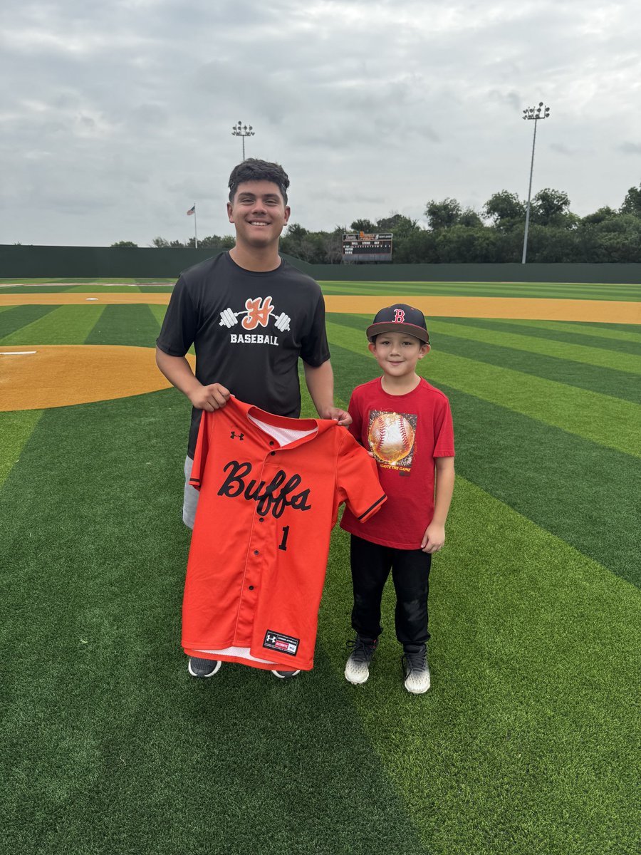 A huge shoutout to all the amazing young athletes who showed up to our baseball camp this week, the future is bright! Special shoutout to the players who were honored with our Buffalo Awards! They showed up with the controllables, a great attitude and effort! #BTH