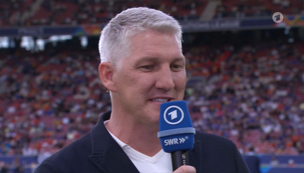 🚨🚨🎙️ Bastian Schweinsteiger sur le Ballon d’Or :

« Lamine Yamal doit être au-dessus de Dembélé dans ce classement. Lamine est le meilleur. »