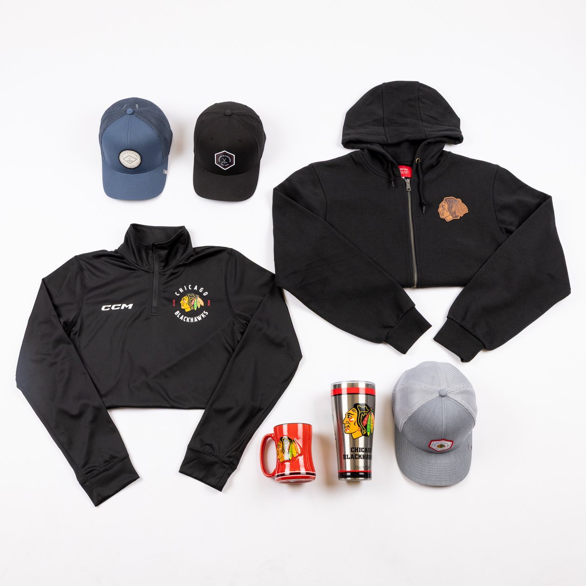 there's still time to get the perfect gift for dad from the Blackhawks Store!

order by Monday, June 9 for guaranteed delivery by Father's Day!📦 ➡︎ blackhawks.tbits.me/trk/FathersDayX