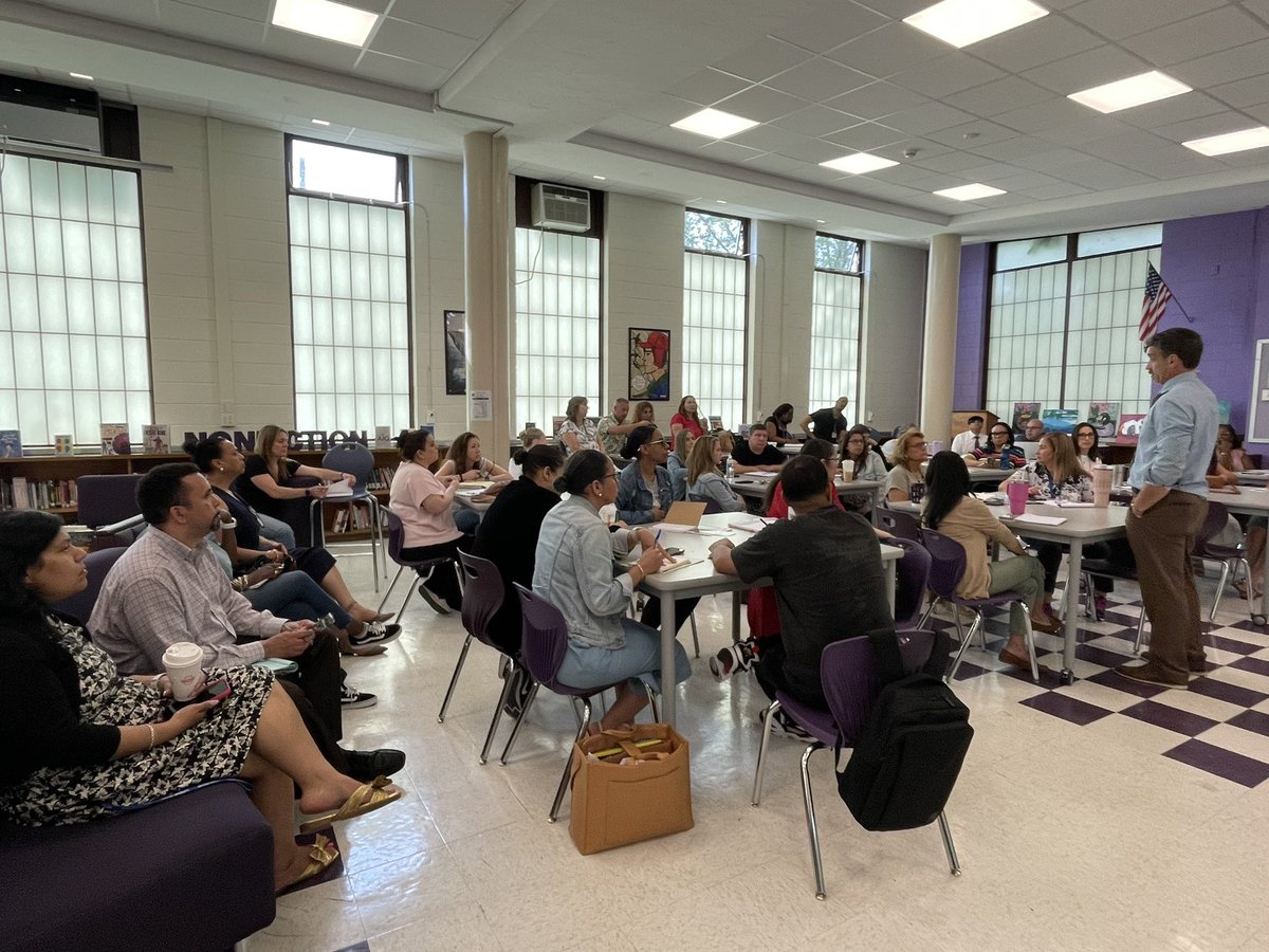 Idalia Aguero (@yps_counseling) on Twitter photo At our final PLC of the year, we celebrated the outstanding work of our school counselors. Ms. O’Ryan from School 16 and Mr. Barrientos from Lincoln High Schools received the School Counselor of the Year award for their relentless dedication. <a href="/AnibalSolerJr/">AnĂbal Soler, Jr.</a> <a href="/YonkersSchools/">Yonkers Public Schools</a> At our final PLC of the year, we celebrated the outstanding work of our school counselors. Ms. O’Ryan from School 16 and Mr. Barrientos from Lincoln High Schools received the School Counselor of the Year award for their relentless dedication. <a href="/AnibalSolerJr/">AnĂbal Soler, Jr.</a> <a href="/YonkersSchools/">Yonkers Public Schools</a>