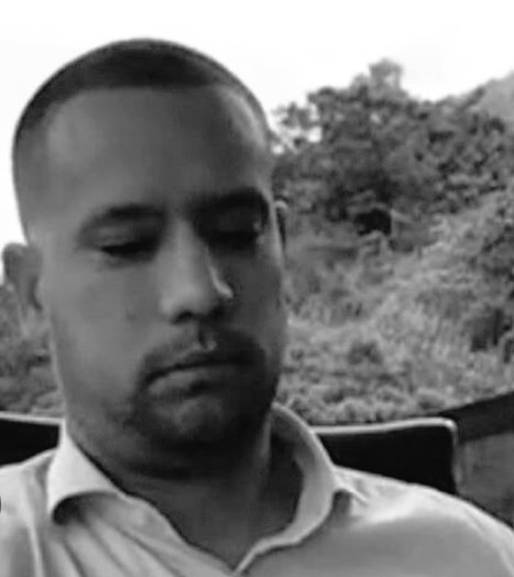 Abril de 2018
Deyanira Gómez se reúne con el abogángster Diego Cadena

Mayo de 2018
El abogángster Diego Cadena habla con Álvaro Uribe Vélez sobre Deyanira y, Álvaro Uribe Vélez pregunta donde trabaja la señora.

Mayo de 2018
Coomeva despide a Deyanira Gómez.