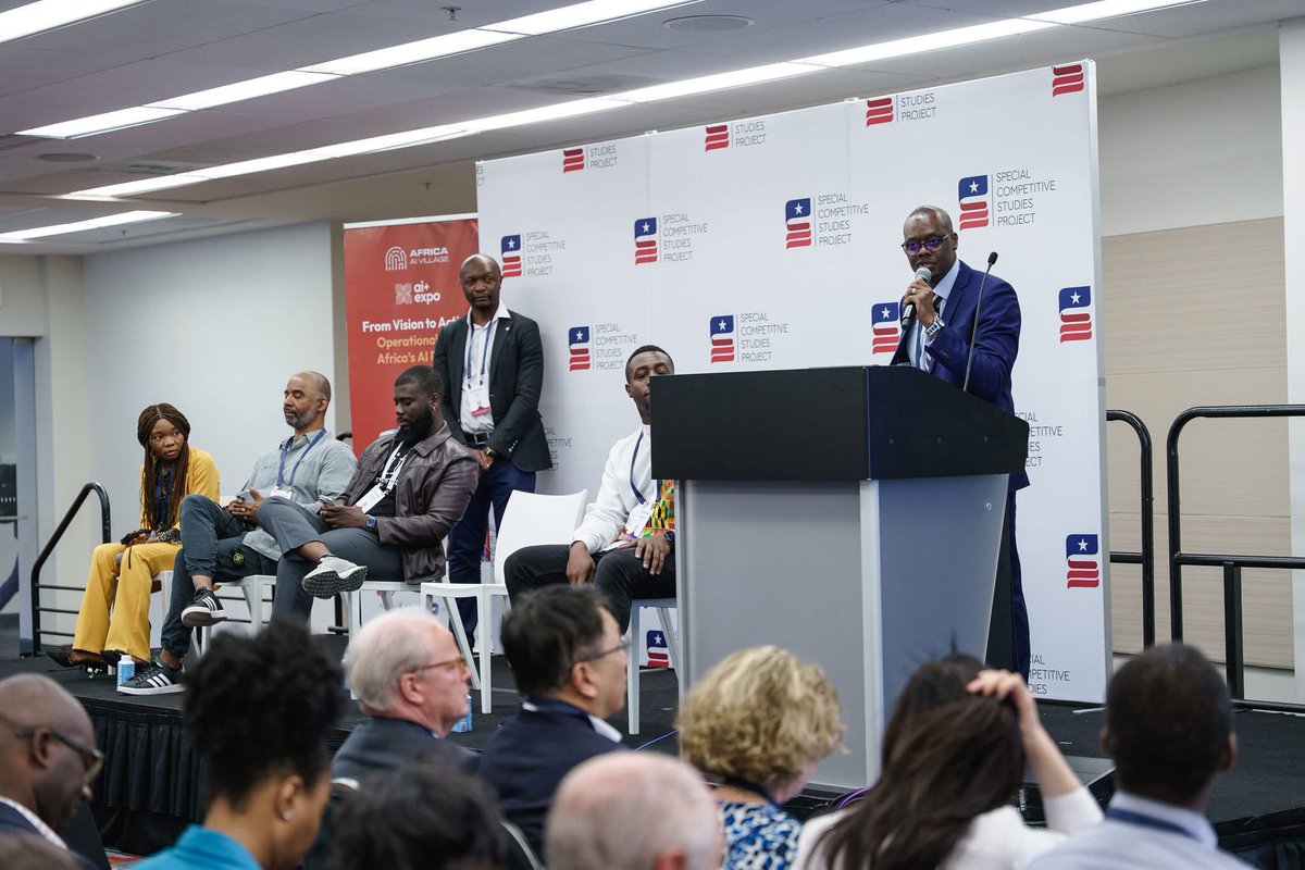 Mak_Ouma's tweet photo. Yesterday, at AI Exp – Africa AI Village, I began my address by sharing how we’ve been up-skilling underserved communities with in-demand training in AI, data analytics, and coding through Sevenett. 
I then emphasized the importance of collaboration in https://t.co/5xkav0lQw9 https://t.co/hKHhX7Jxnf