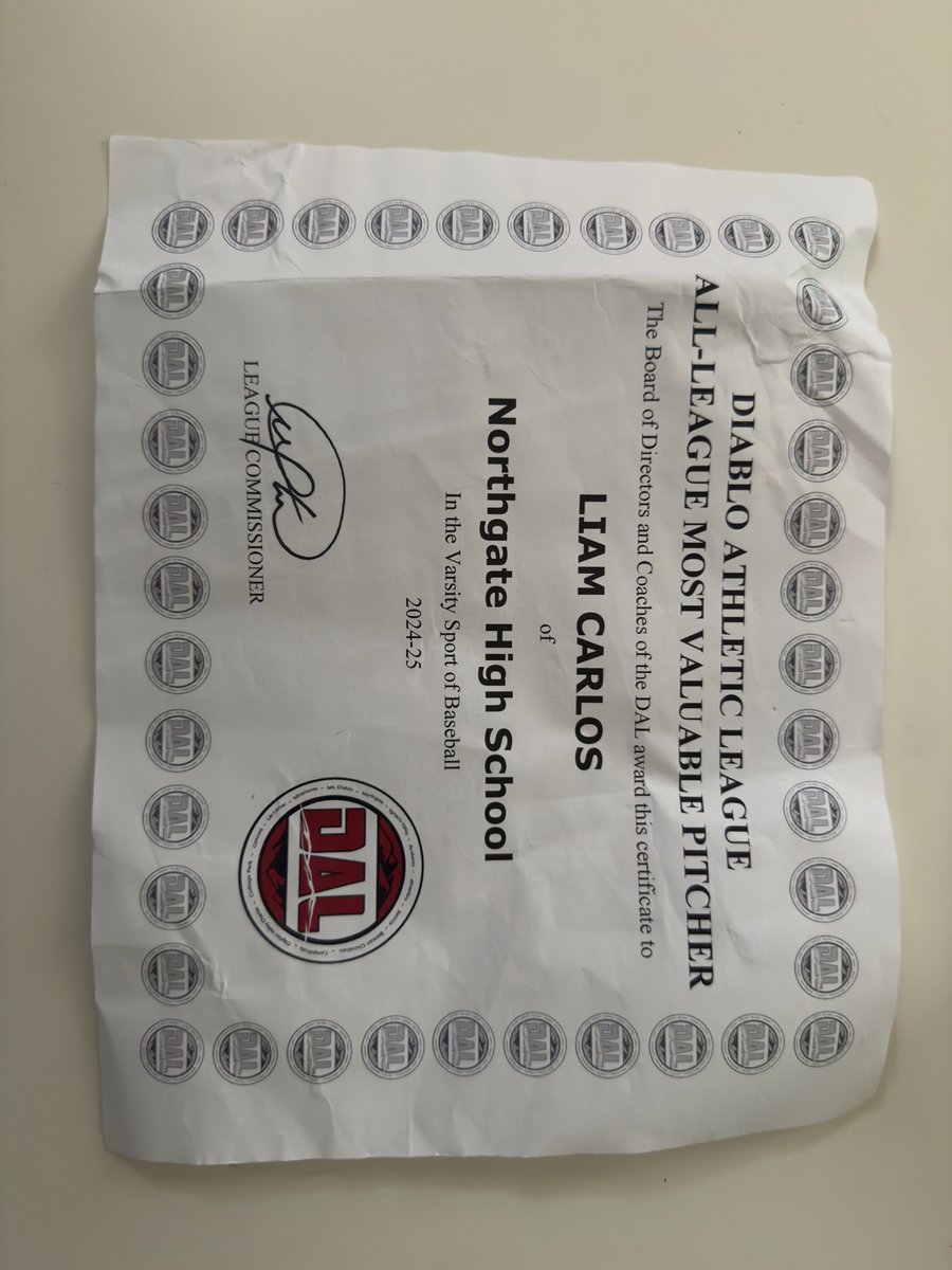 Max Carlos tweet media