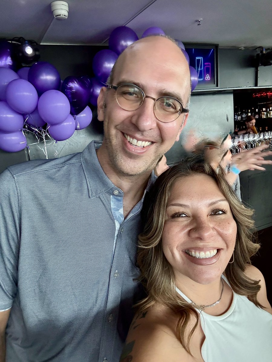 Aww, this gentle giant is one of the sweetest. <a href="/freemius/">Freemius</a> #makersmeetup #wceu