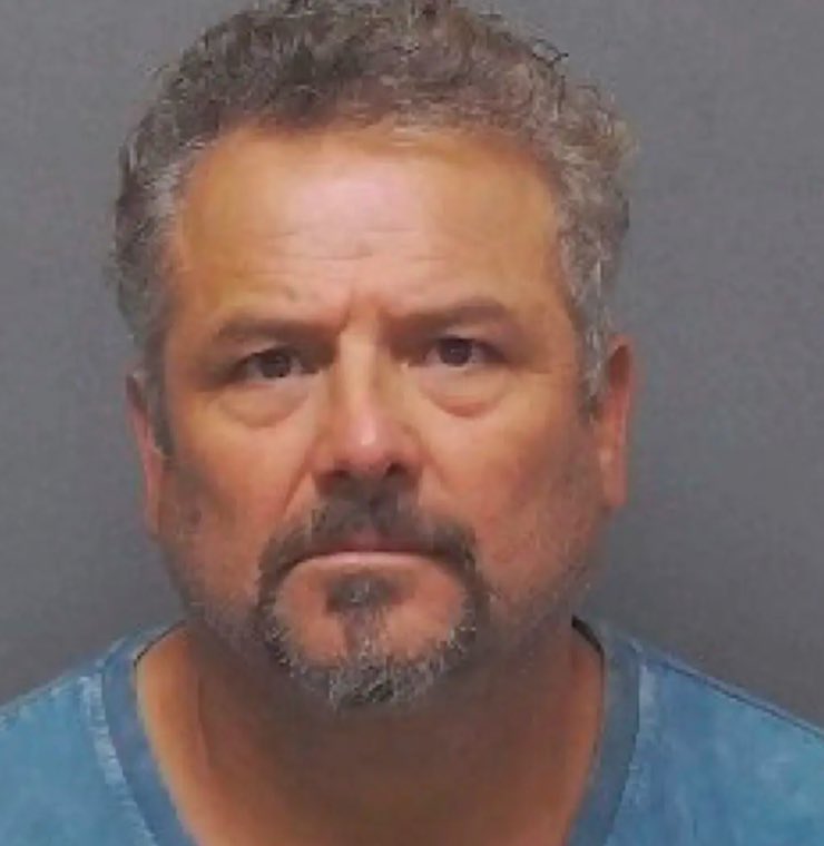 popbrains's tweet photo. San Antonio Police Chief William McManus offered a full mea culpa apology to the #LGBTQ+ community,  saying his department made a mistake by so quickly dismissing the hate crime allegation in the shooting death of #JonathanJoss

——‘King of the Hill’ actor Jonathan Joss was killed by his ex-neighbor Sigfredo Ceja Alvarez while visiting his old house that was burned down by alleged homophobic neighbors.