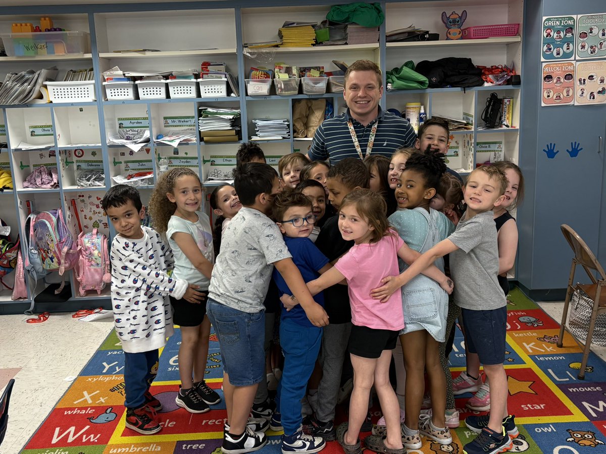 youtu.be/oNm3j-6l-5A

To my Monkeys… 

I cannot wait to see the amazing things you go on to do. All of my love as you head to first grade! 💙🐵🤟🏻

<a href="/BASDLincolnCS/">Lincoln BASD</a> <a href="/BethlehemAreaSD/">BASD</a>