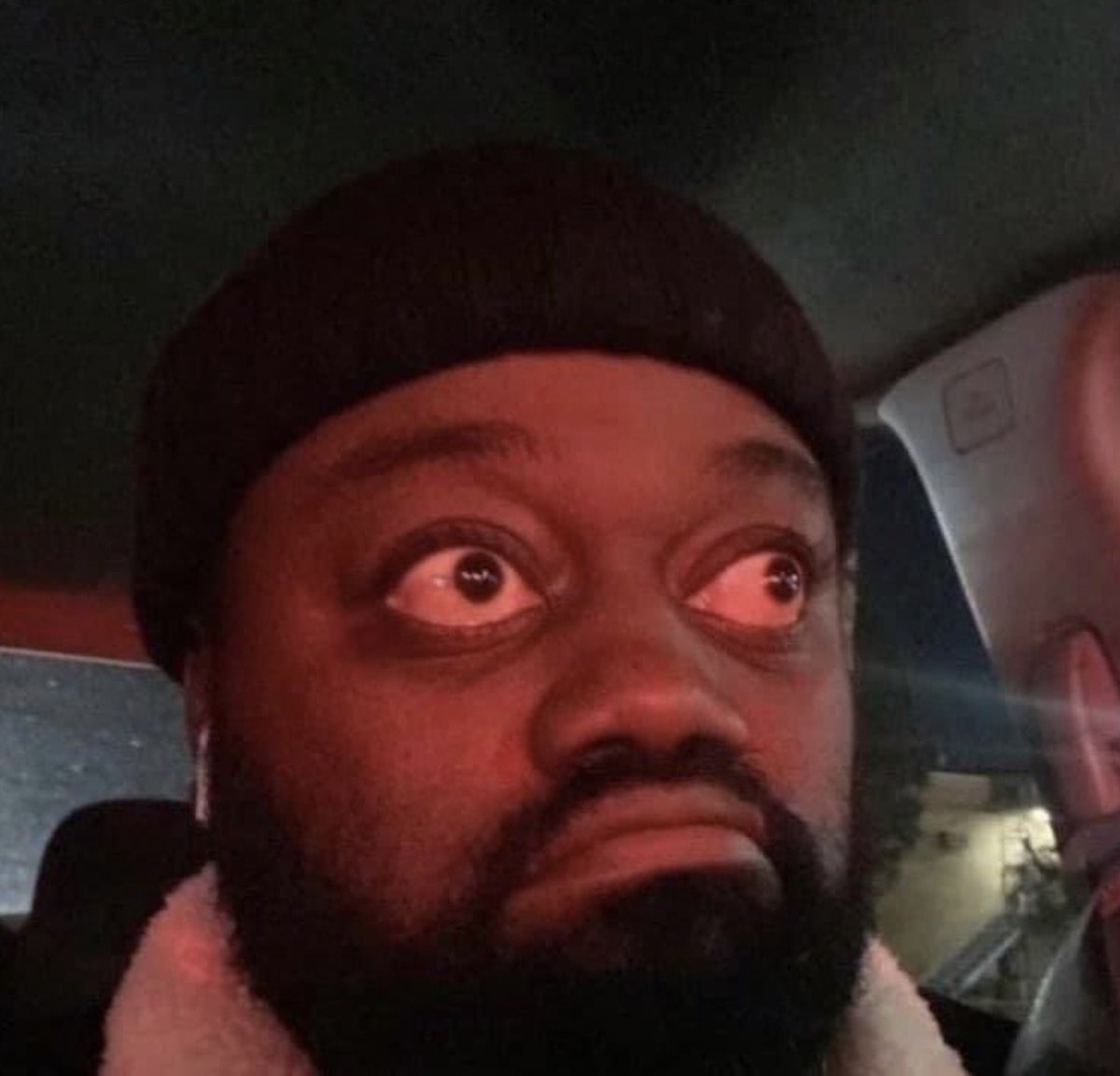 Mike Tomlin when Aaron Rodgers asks him if he thinks Trump or Elon will get custody of Joe Rogan during the first day or Steelers practice