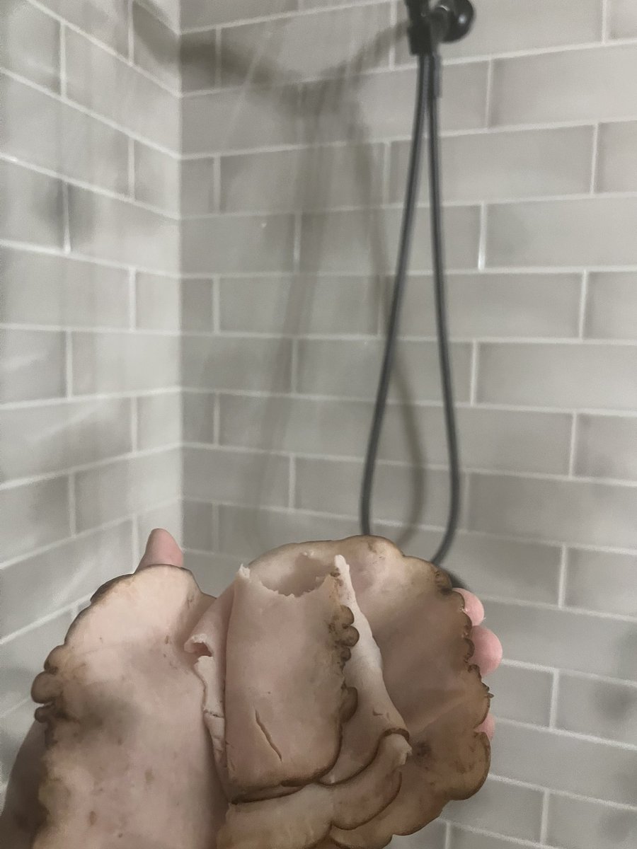 jagerbomblover9's tweet image. Probably gonna spank it after this #funemployed