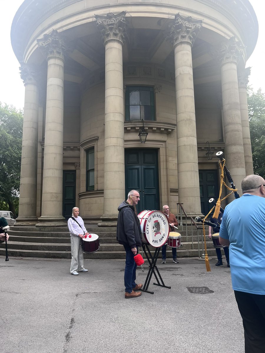 City of Bradford Pipe Band tweet media