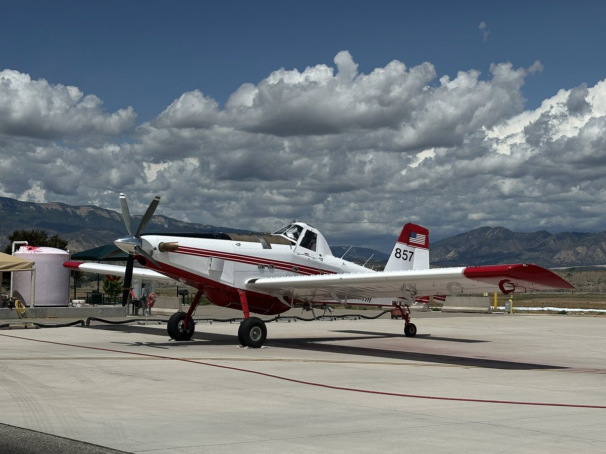 The DFPC single Engine Air Tankers (SEATs) dropped 10 loads of retardant on the Hay Fire in Rio Blanco County yesterday. They are staged in Rifle to assist with fire activity on the Western Slope.

#dpfc #dfpcfire
#FireYear2024
#cofire #coloradofire #firefighter 
#wildfire