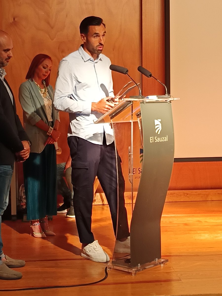 Algunos de los galardonados por la Peña <a href="/ZoneroS/">ℤ𝕠𝕟𝕖𝕣𝕠𝕊 ℂ𝔻𝕋 🏴󠁧󠁢󠁳󠁣󠁴󠁿</a> 
Aarón Martin, David Amaral, Enric Gallego y Juan Carlos Castañeda.