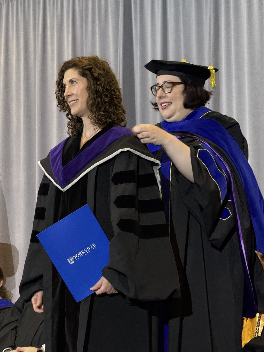 Ed Kidd (@ed_kidd) on Twitter photo Announcing Dr. Hanna Redpath! Today’s convocation ceremony is the culmination of a four year journey to earn her Doctorate of Counselling and Pyschotherapy <a href="/YorkvilleU/">Yorkville University</a> So proud of her academic achievements and commitment to lifelong learning. /1 Announcing Dr. Hanna Redpath! Today’s convocation ceremony is the culmination of a four year journey to earn her Doctorate of Counselling and Pyschotherapy <a href="/YorkvilleU/">Yorkville University</a> So proud of her academic achievements and commitment to lifelong learning. /1