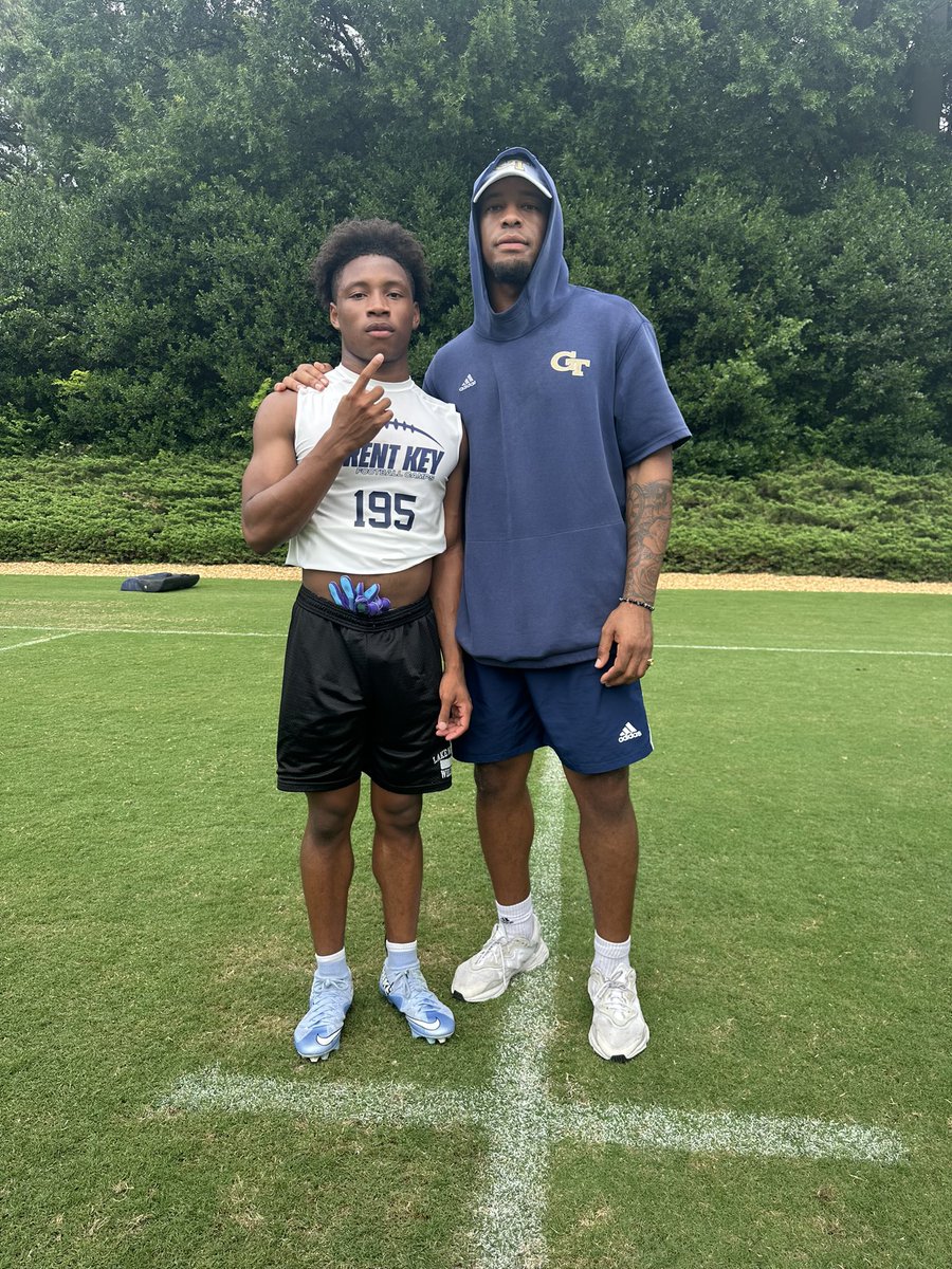 Jeremy Mitchell (@jeremymitch22) on Twitter photo Great camp at Georgia tech today thankful for the opportunity! <a href="/DrizzyDre_478/">DRË</a> <a href="/GeorgiaTechFB/">Georgia Tech Football</a> <a href="/TheLake_FB/">Lake Norman Football</a> <a href="/NixonTWillis/">Nixon Willis 2027 RB</a> <a href="/CoachOliphant32/">Jonathan Oliphant</a> <a href="/charlottepreps/">Observer Preps</a> <a href="/Gm4Sports/">Greater Metro 4 Conference</a> Great camp at Georgia tech today thankful for the opportunity! <a href="/DrizzyDre_478/">DRË</a> <a href="/GeorgiaTechFB/">Georgia Tech Football</a> <a href="/TheLake_FB/">Lake Norman Football</a> <a href="/NixonTWillis/">Nixon Willis 2027 RB</a> <a href="/CoachOliphant32/">Jonathan Oliphant</a> <a href="/charlottepreps/">Observer Preps</a> <a href="/Gm4Sports/">Greater Metro 4 Conference</a>