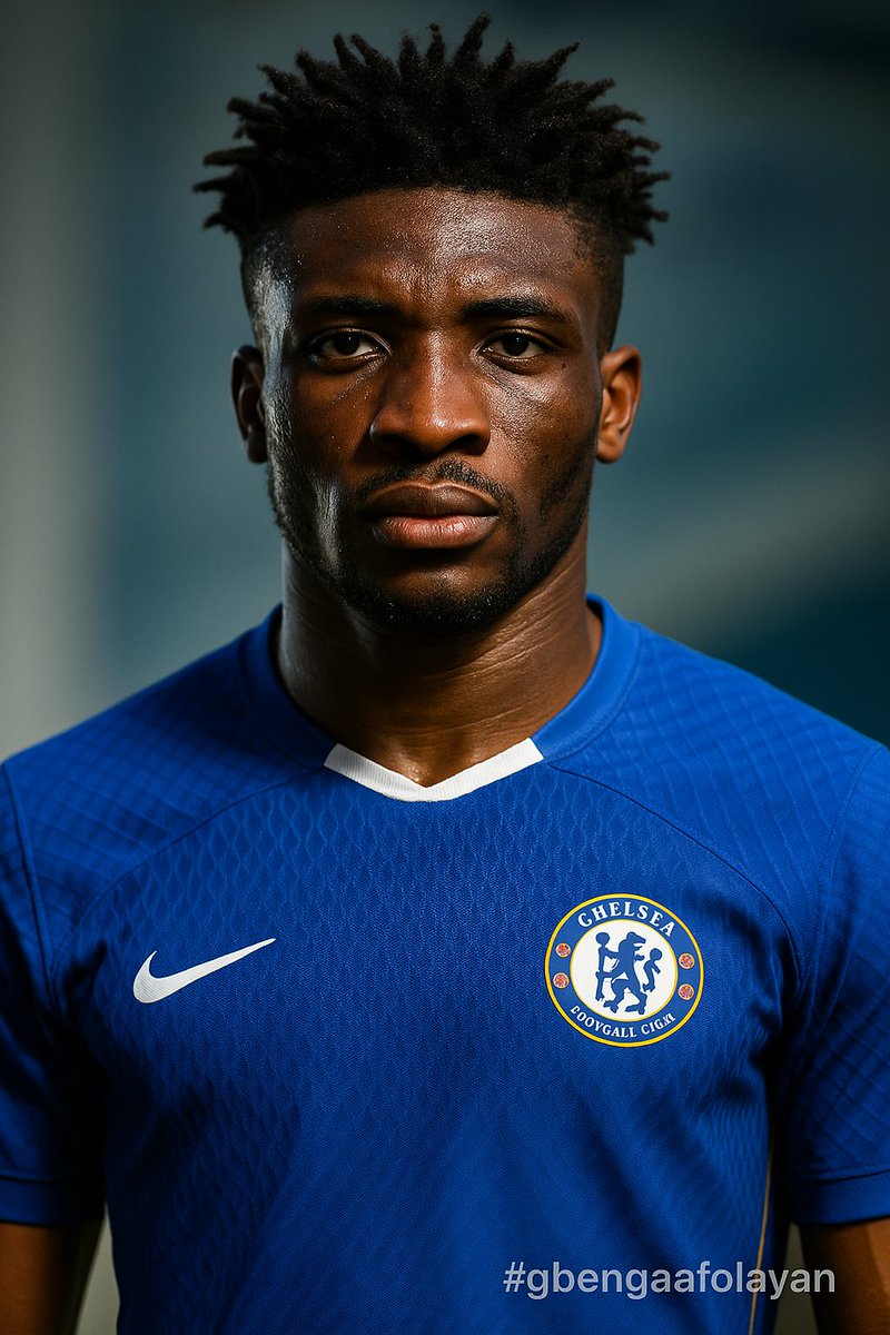 GEAfolayan's tweet photo. Kudus looks promising in blue! Just imagine him in our squad next season... ๐ฅ๐
.
.
#KudusToChelsea
#Chelsea
#BlueBlood
#gbengaafolayan https://t.co/20bDCy9BkV