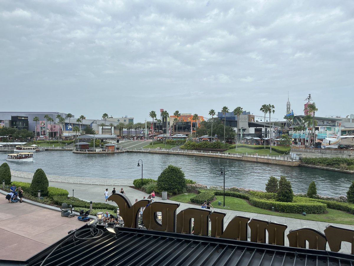 Robert Cuffe tweet media