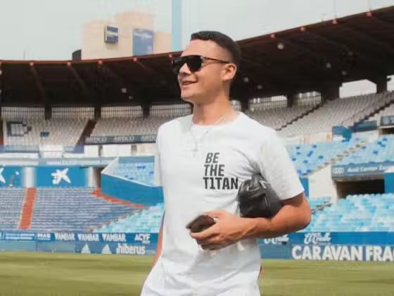 GolSinVAR's tweet photo. El tiktoker Salvador Otero estará en el partido entre el @realmurciacfsad y @NASTICTARRAGONA 

❌Malestar entre la afición del Real Murcia por su presencia en un día tan importante. https://t.co/1FtIKuxkmL