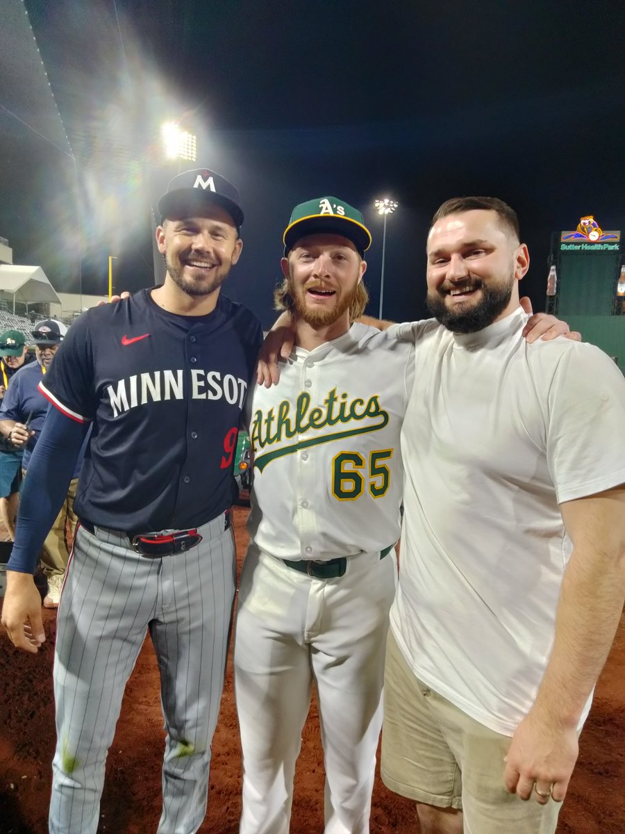 Zoots Baseball (@zootsbaseball) on Twitter photo Trevor, Willie and Joe. What a trio! So proud of each of them for their baseball accomplishments, but even more for the awesome people they are!! <a href="/WillieMaaac/">willie maciver</a> Trevor, Willie and Joe. What a trio! So proud of each of them for their baseball accomplishments, but even more for the awesome people they are!! <a href="/WillieMaaac/">willie maciver</a>