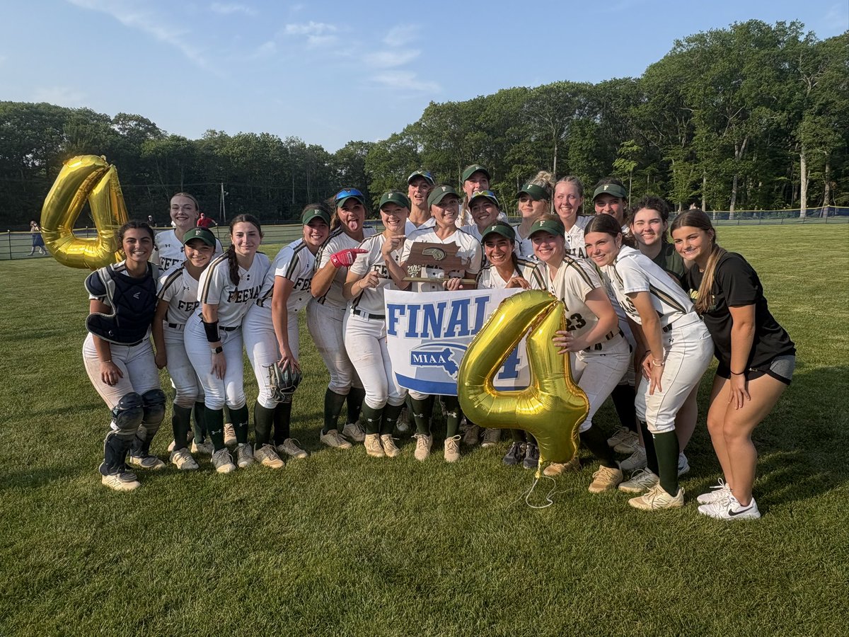 FINAL in Attleboro.

Bishop Feehan SB: 7
Attleboro SB: 4

To the D1 Final 4 go the Shamrocks.