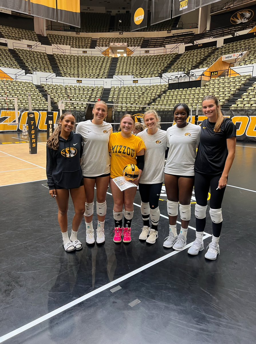 Pressli Henson (@presslih38119) on Twitter photo Thank you so much <a href="/MizzouVB/">Mizzou Volleyball</a> for a fun camp! I enjoyed meeting all the coaches and players! Thank you for having me 🖤💛🖤 #MIZ <a href="/CoachWCamargo/">Wendel Camargo</a> <a href="/spxladywarriors/">Coach Daniels</a> #presslihenson #libero #classof2028 #mizzou #volleyball #letsgo #kansascity Thank you so much <a href="/MizzouVB/">Mizzou Volleyball</a> for a fun camp! I enjoyed meeting all the coaches and players! Thank you for having me 🖤💛🖤 #MIZ <a href="/CoachWCamargo/">Wendel Camargo</a> <a href="/spxladywarriors/">Coach Daniels</a> #presslihenson #libero #classof2028 #mizzou #volleyball #letsgo #kansascity